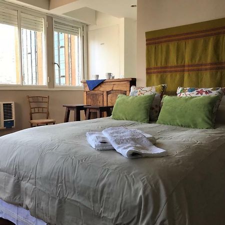Dpto. Av. Corrientes Al 700-Centro Apartment Buenos Aires Bagian luar foto