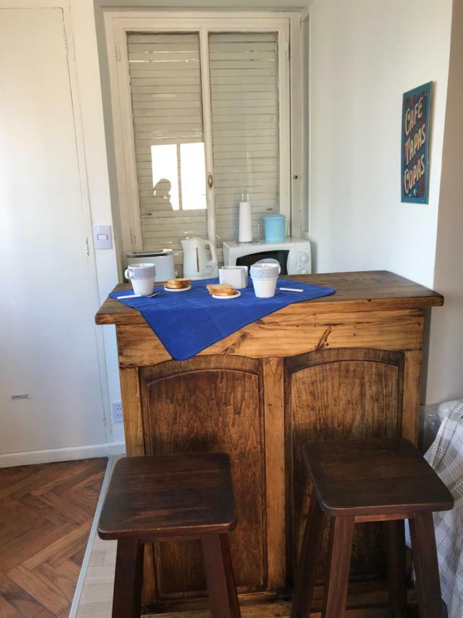 Dpto. Av. Corrientes Al 700-Centro Apartment Buenos Aires Bagian luar foto