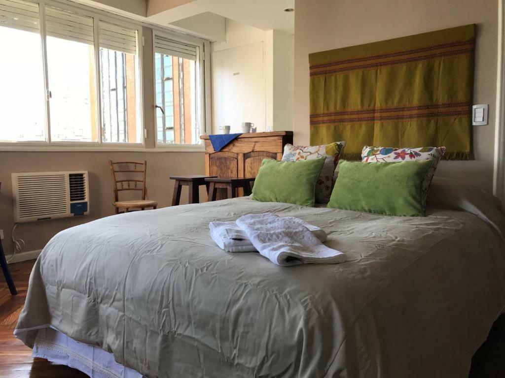 Dpto. Av. Corrientes Al 700-Centro Apartment Buenos Aires Bagian luar foto
